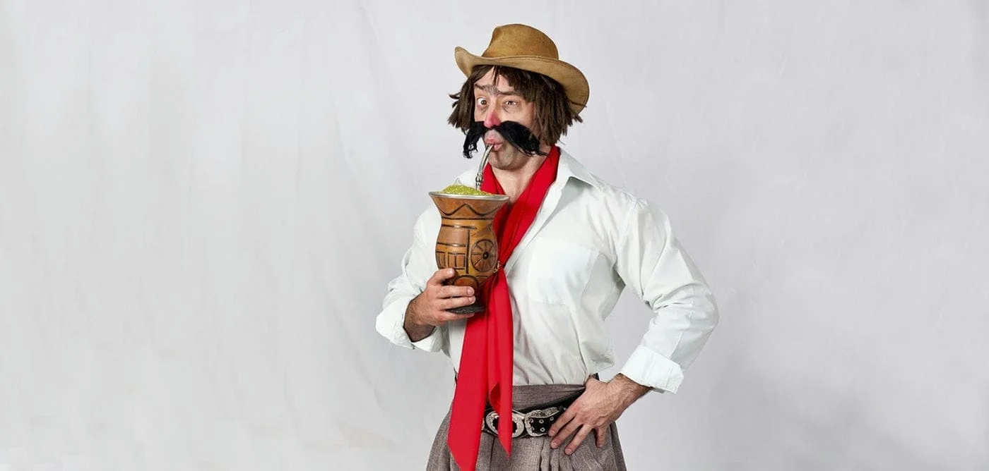 Teatro do Sesc Carazinho recebe stand up de Cris Pereira no dia 28/08