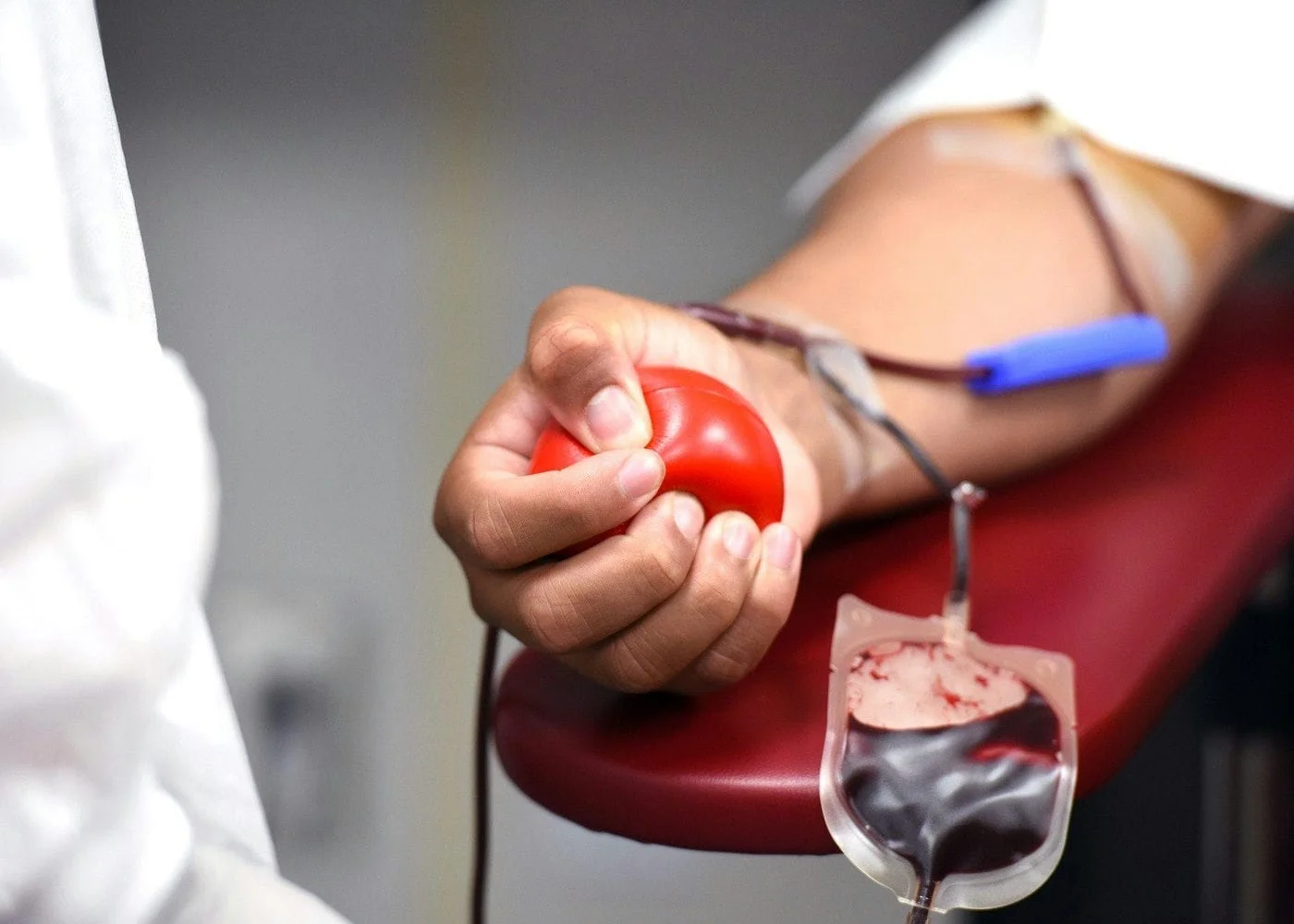 HCC precisa de doadores de sangue para regularização de estoques junto ao Hemocentro