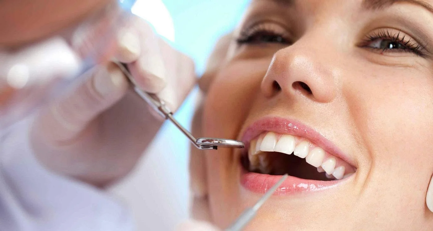 8 motivos para optar por implantes dentários.