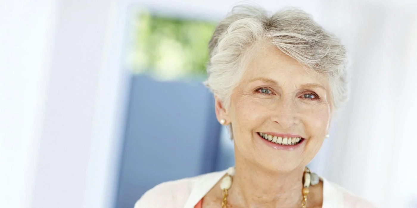 Clareamento Dental em Idosos. Pode?