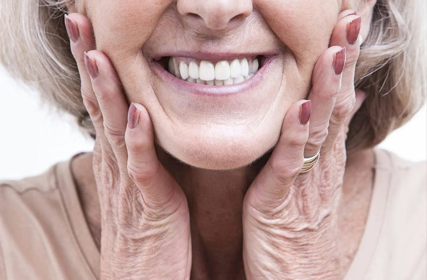 Não pode ou não quer fazer o tratamento com Implantes? Você tem opções!