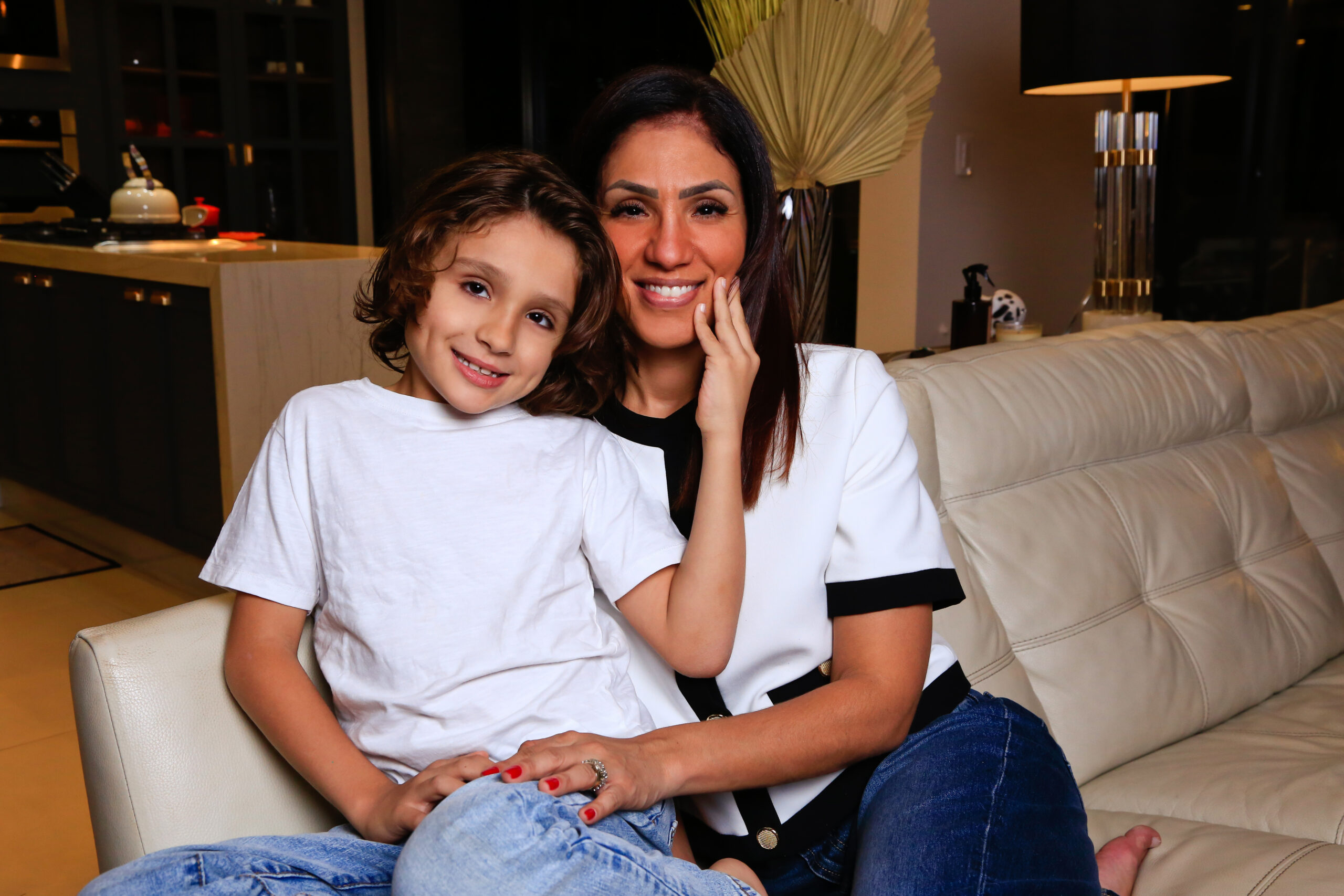 A maternidade como missão de amor, exemplo e formação humana